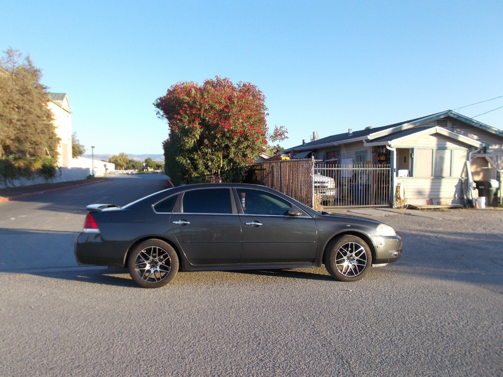 Additional photo of vehicle.