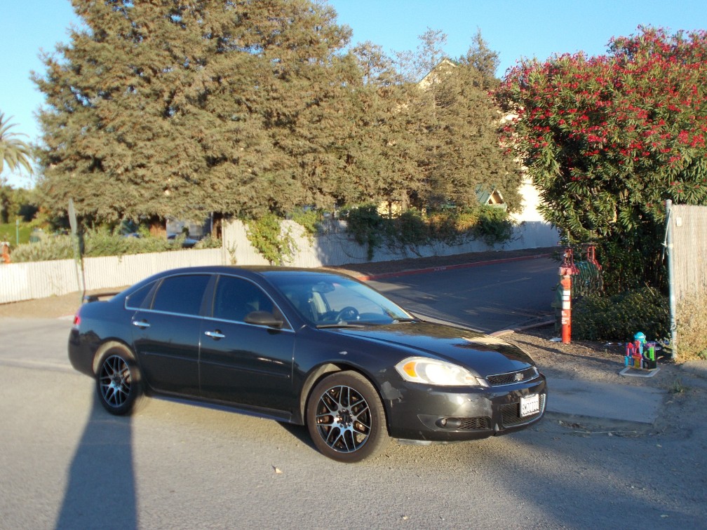 Additional photo of vehicle.