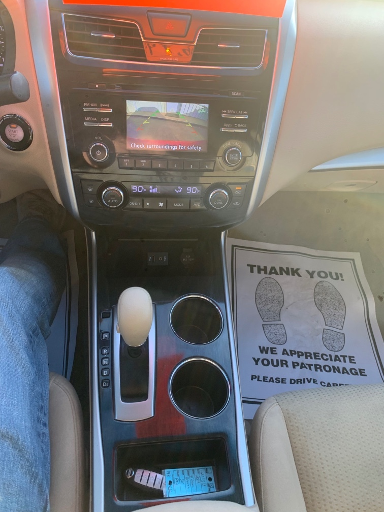 2014 Nissan Altima SV - Photo 8