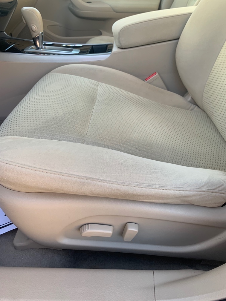 2014 Nissan Altima SV - Photo 9