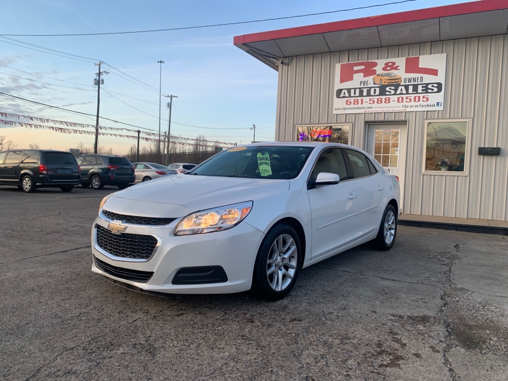 2015 Chevrolet Malibu 1LT's photo