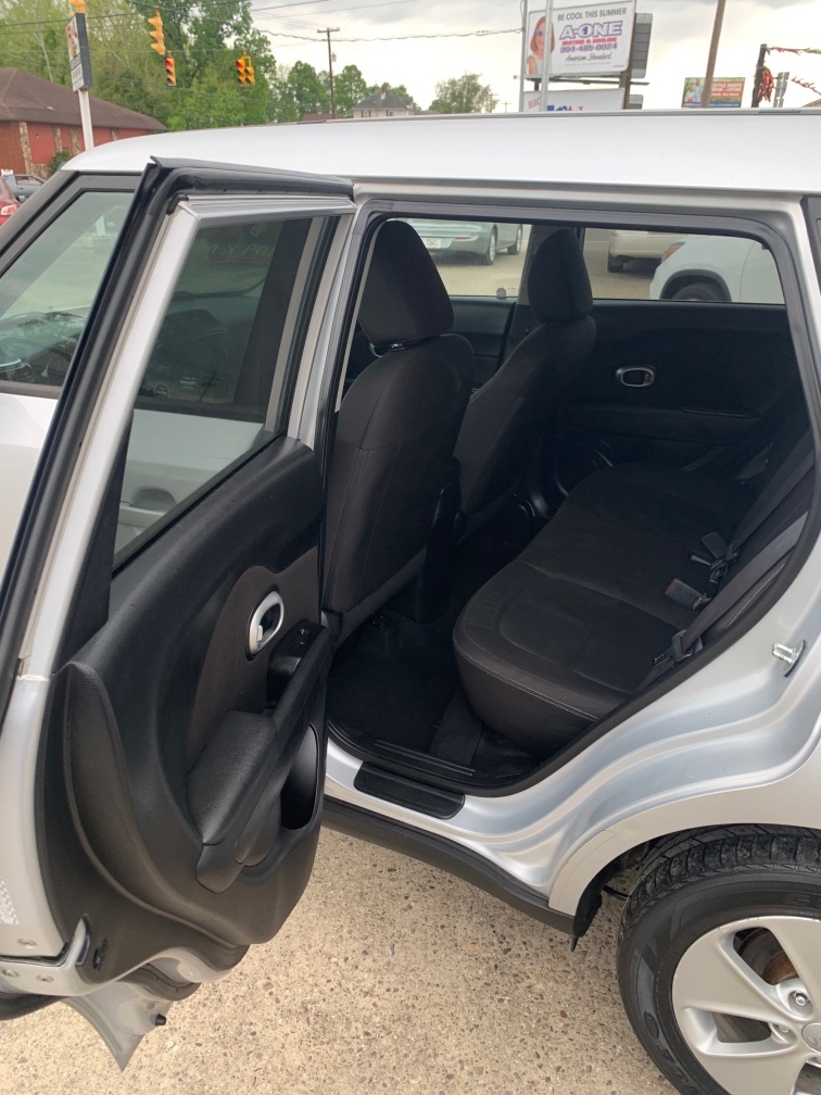 2016 Kia Soul Base - Photo 9
