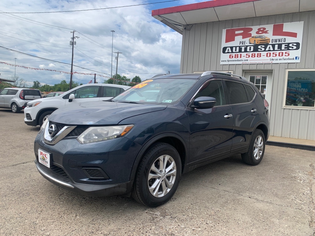 2016 Nissan Rogue SV AWD's photo