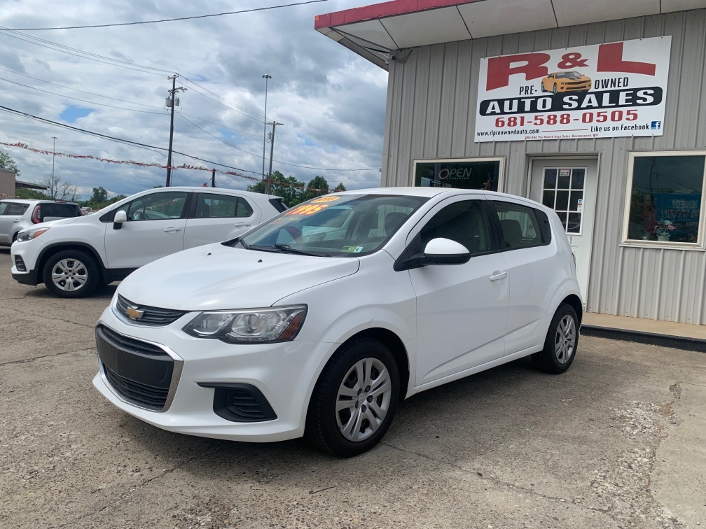2018 Chevrolet Sonic 5dr 1FL Automatic (Fleet)'s photo