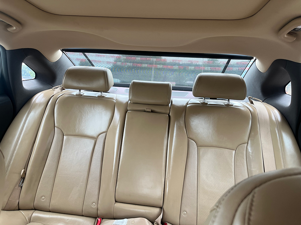 2013 Hyundai Azera Base - Photo 8