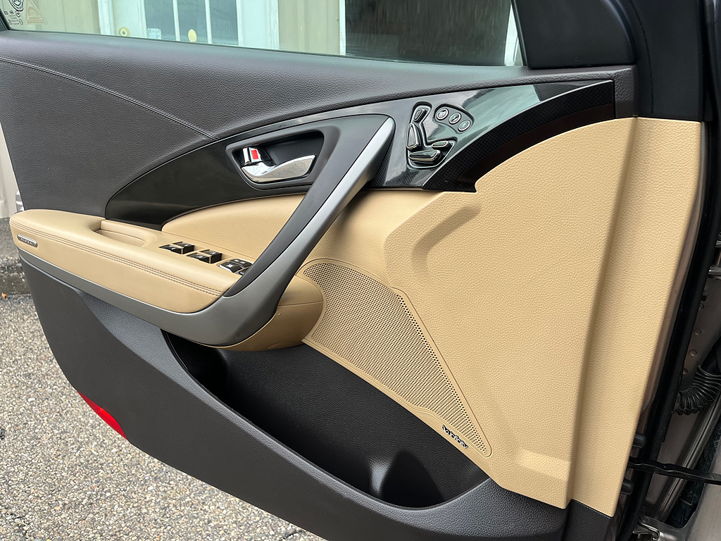 2013 Hyundai Azera Base - Photo 10
