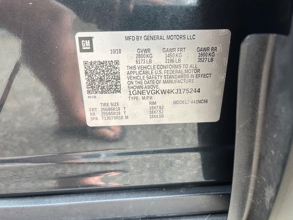Additional photo of vehicle.