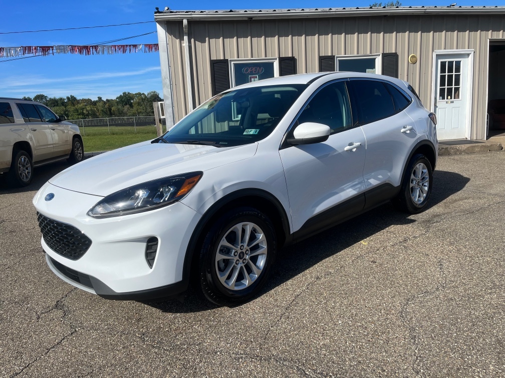 Additional photo of vehicle.