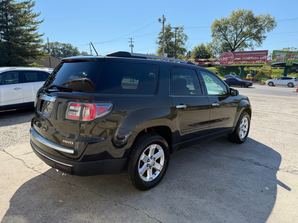 Additional photo of vehicle.