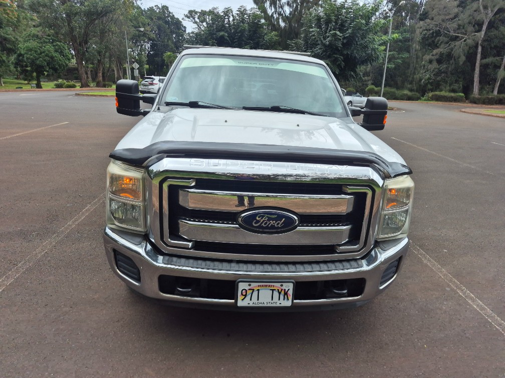 Additional photo of vehicle.