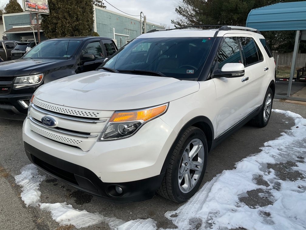 2012 Ford Explorer Limited's photo