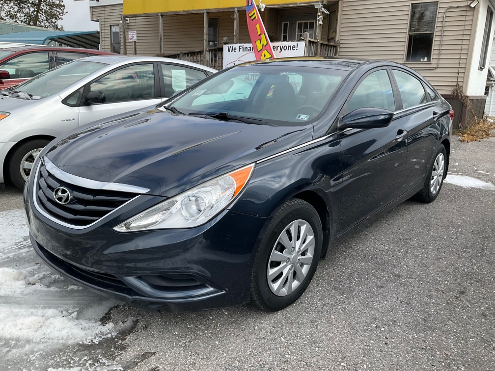 2012 Hyundai Sonata GLS's photo