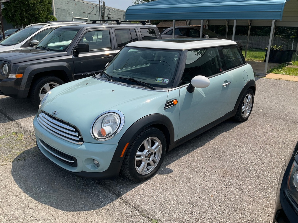 Vehicle Image 1
