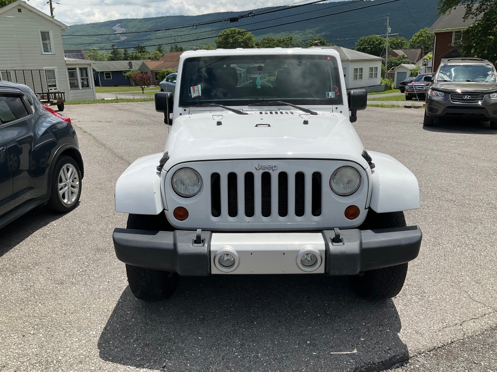 2011 Jeep Wrangler Unlimited Sahara - Photo 7