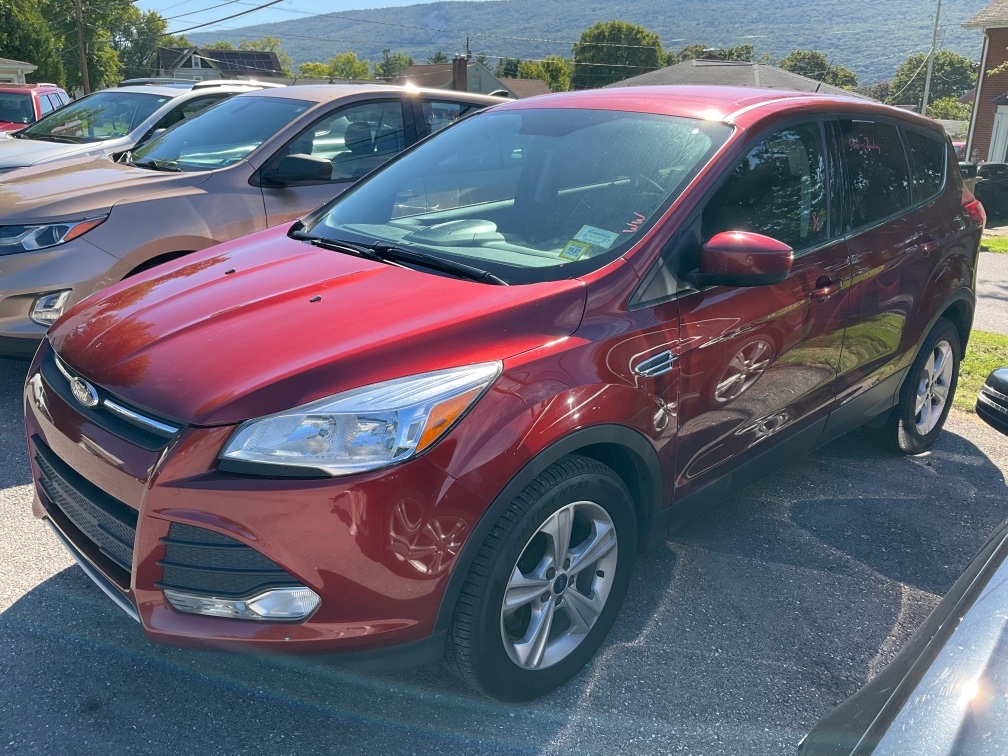 Main photo of 2015 FORD ESCAPE       