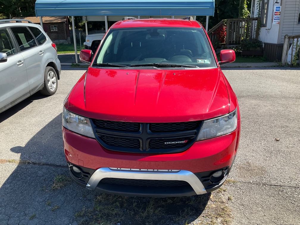 Additional photo of vehicle.