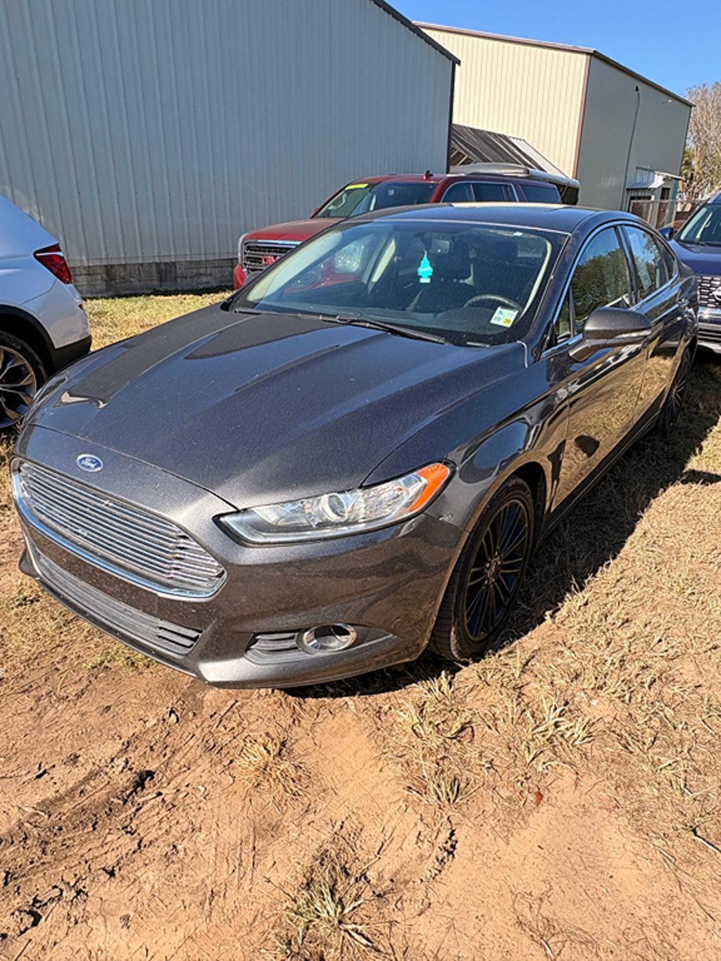 2016 Ford Fusion SE's photo