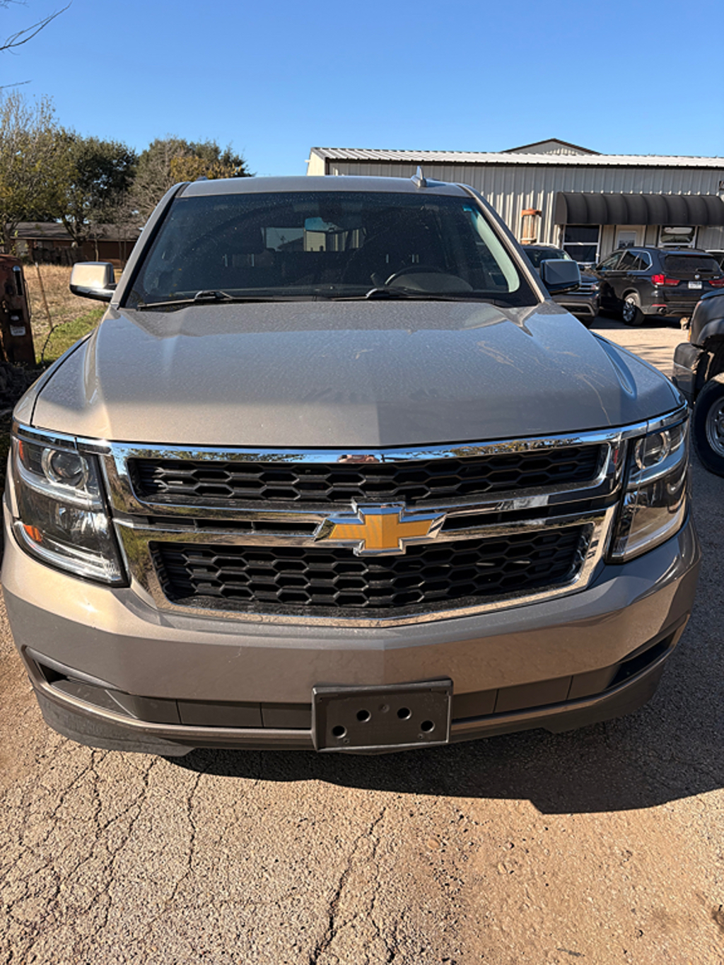 Additional photo of vehicle.
