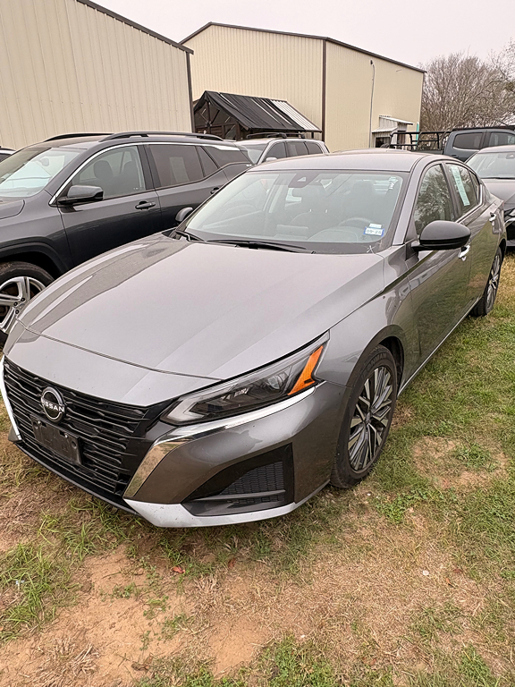 2024 Nissan Altima SV's photo