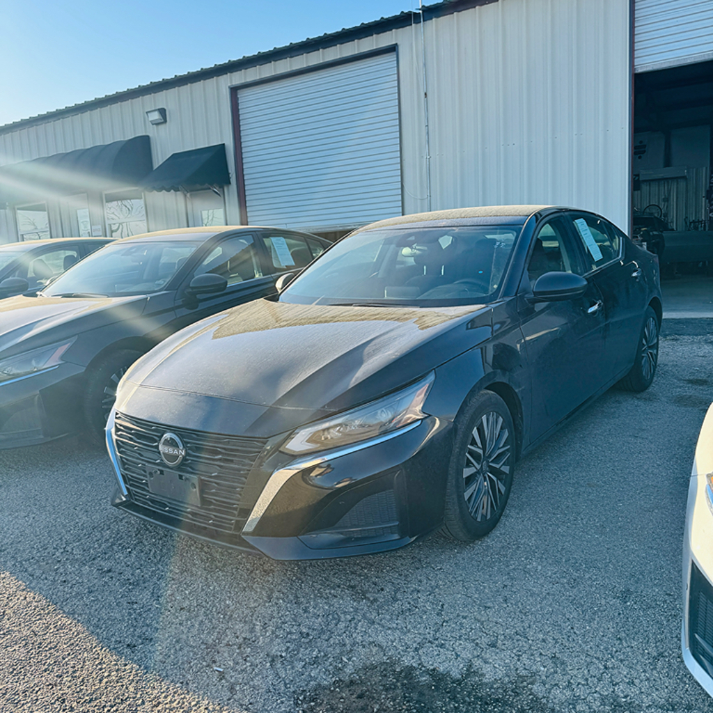 Photo of 2024 NISSAN ALTIMA