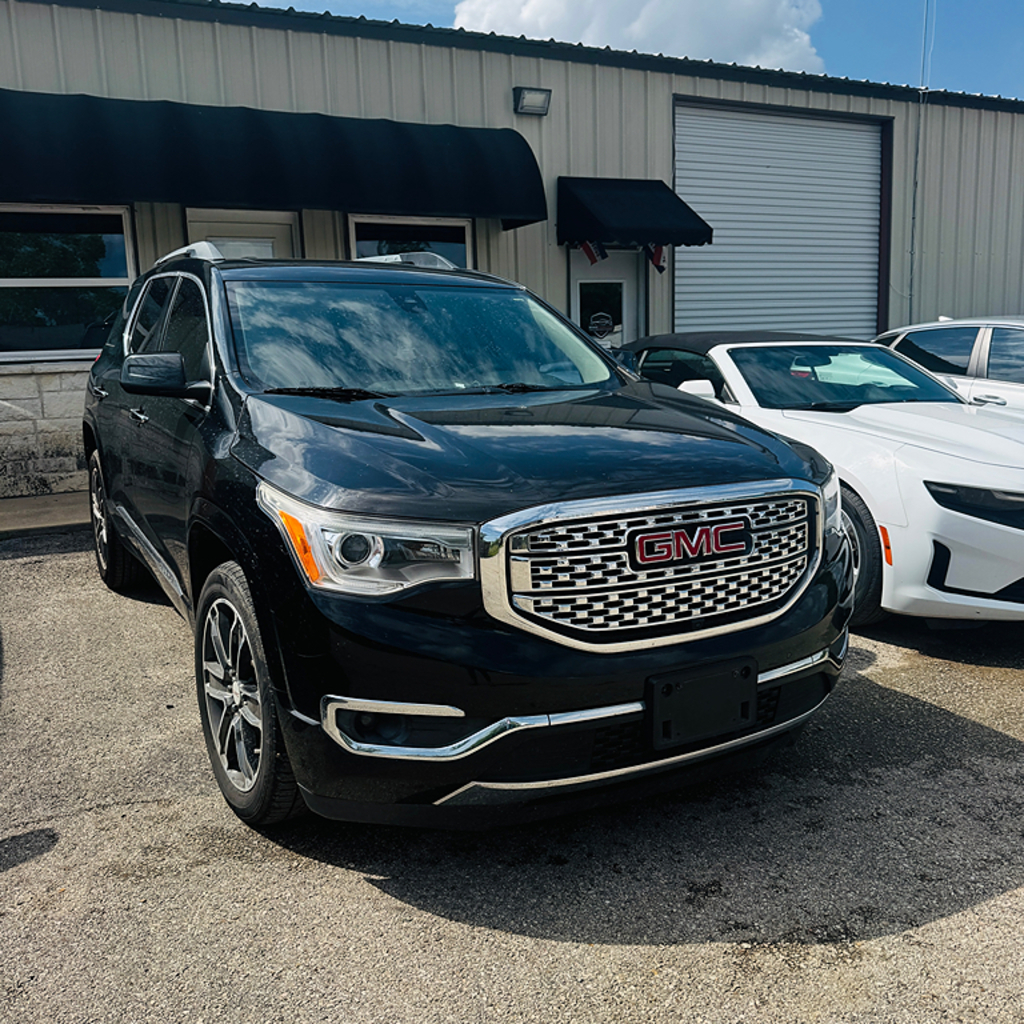 2017 GMC Acadia Denali FWD's photo