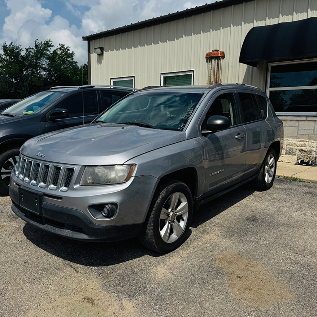 2016 Jeep Compass Sport's photo