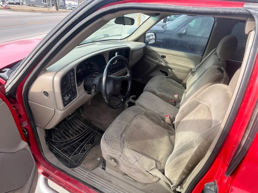 Additional photo of vehicle.