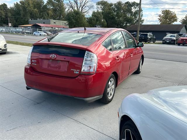 Additional photo of vehicle.