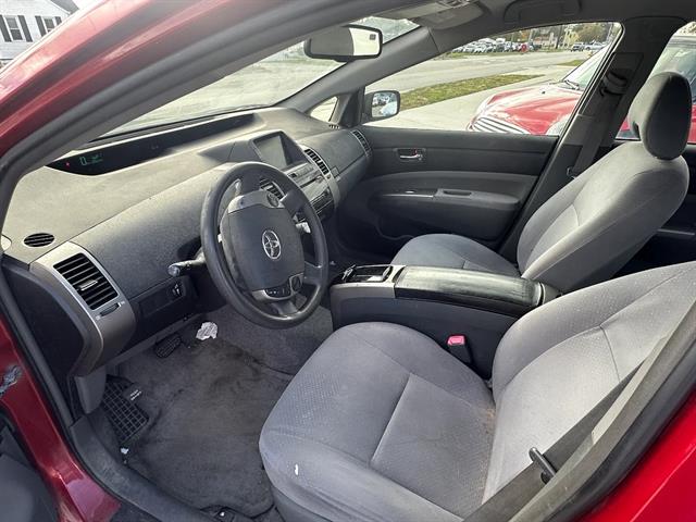 Additional photo of vehicle.