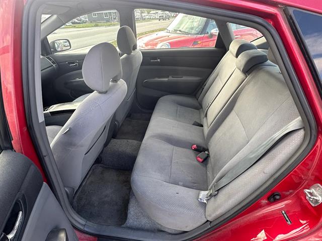 Additional photo of vehicle.