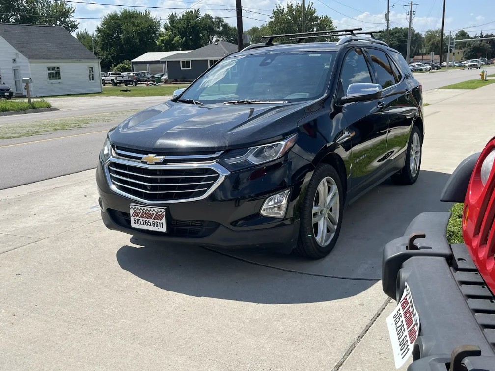 Additional photo of vehicle.