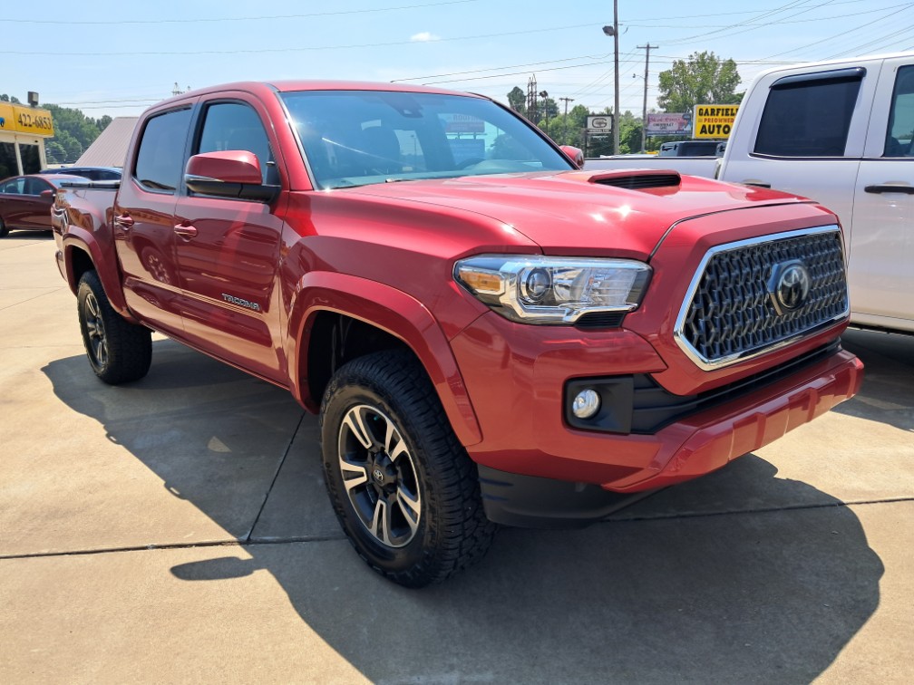 2019 Toyota Tacoma TRD Sport's photo