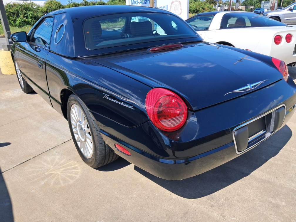 2005 Ford Thunderbird Premium - Photo 7