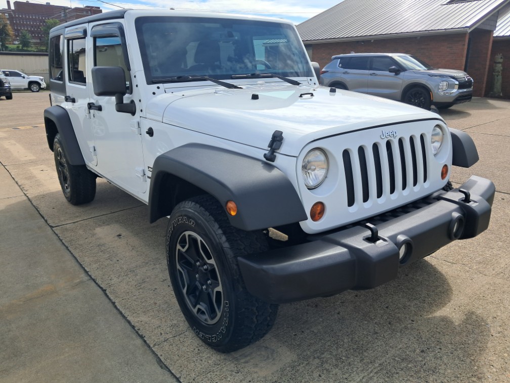 2013 Jeep Wrangler Unlimited Sport's photo