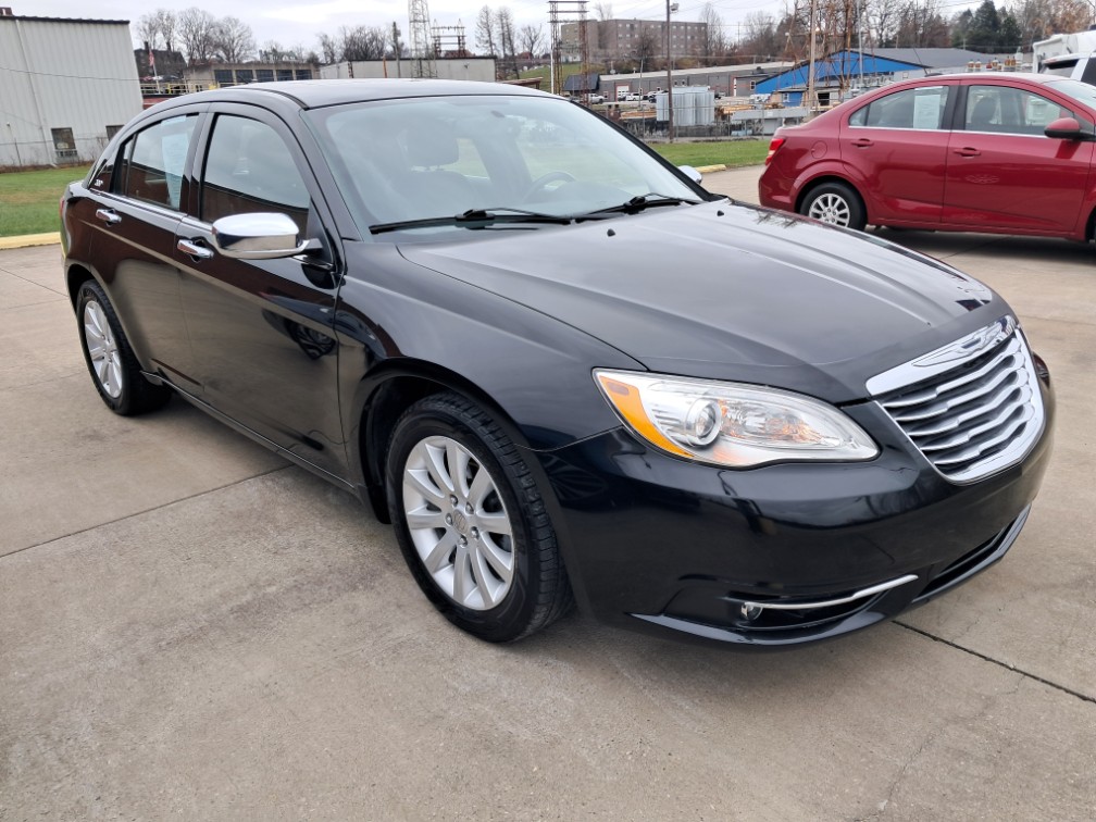 2014 Chrysler 200 Limited