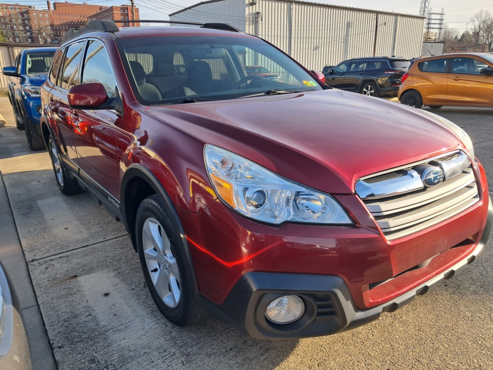 2014 Subaru Outback 2.5i Premium's photo