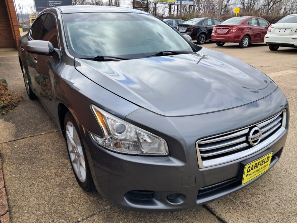 2014 Nissan Maxima S
