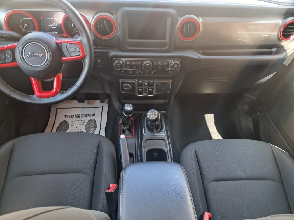 2020 Jeep Wrangler Unlimited Sahara - Photo 8