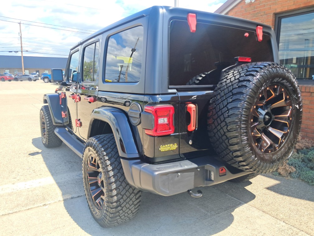 2020 Jeep Wrangler Unlimited Sahara - Photo 9