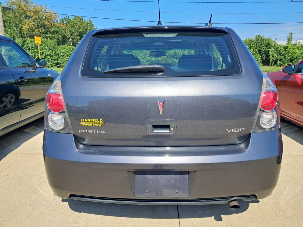 Additional photo of vehicle.