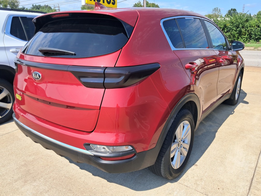 Additional photo of vehicle.