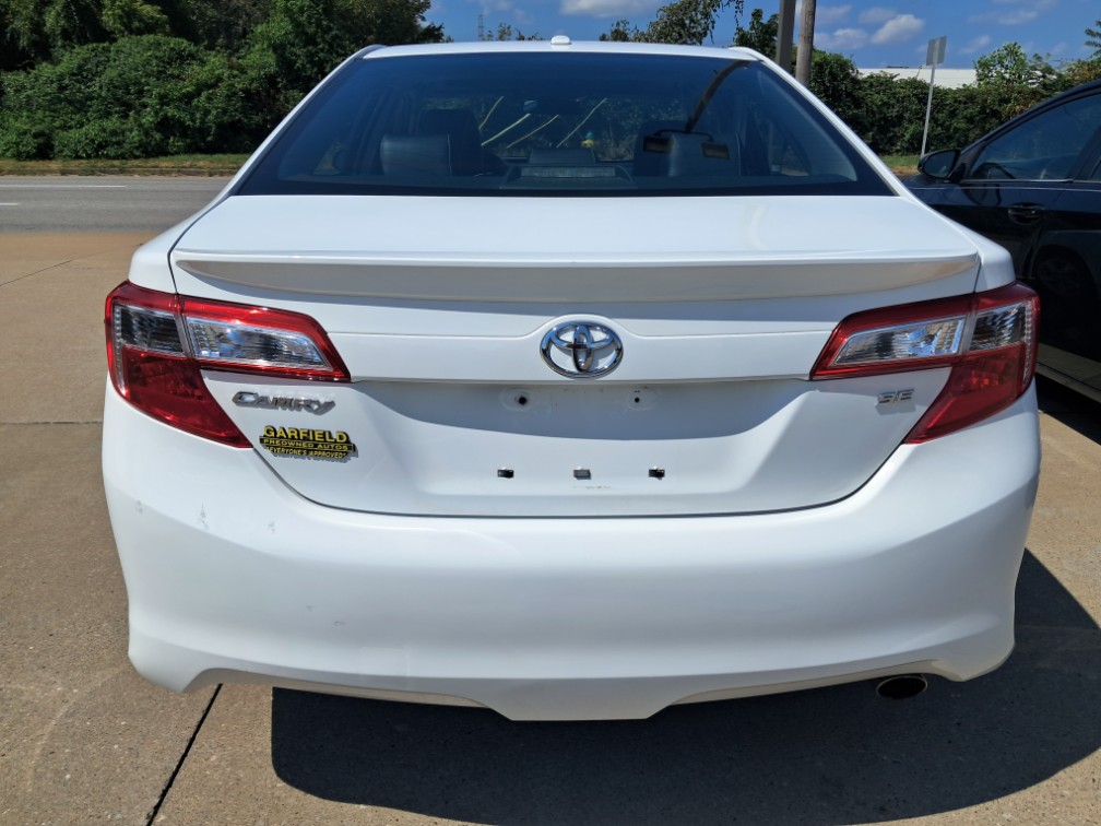 Additional photo of vehicle.