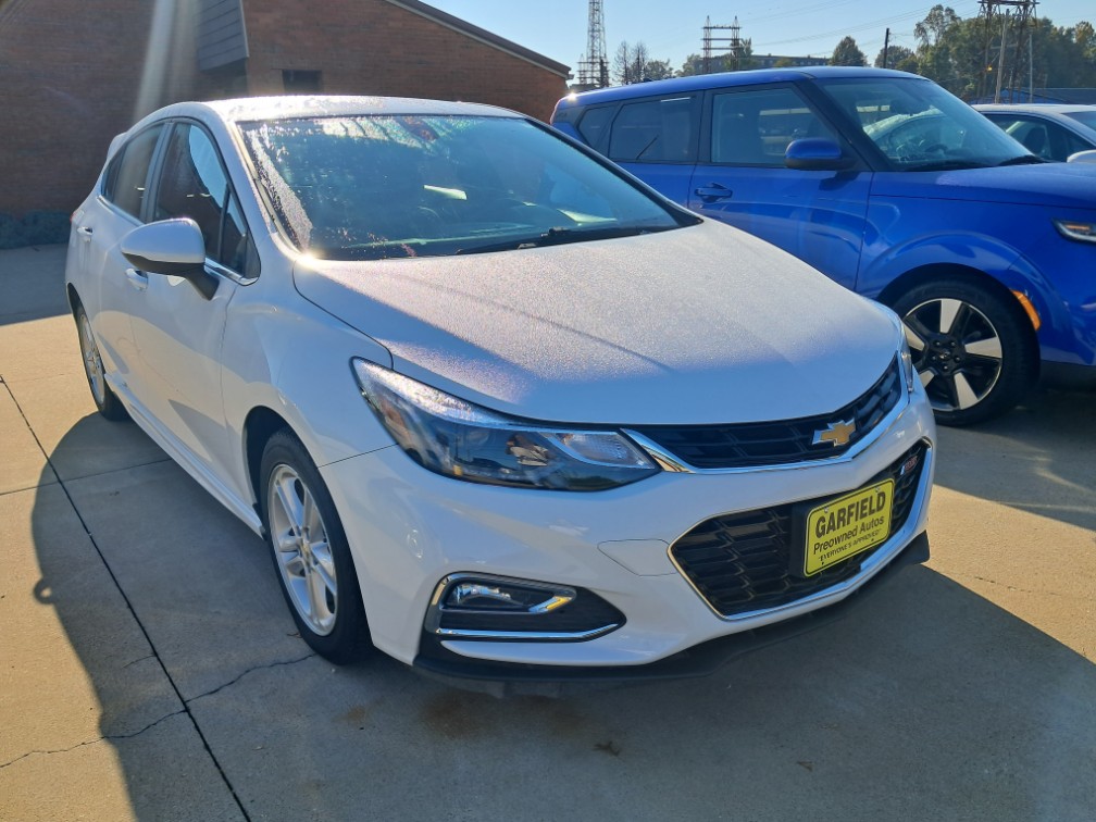 Main photo of 2017 CHEVROLET CRUZE