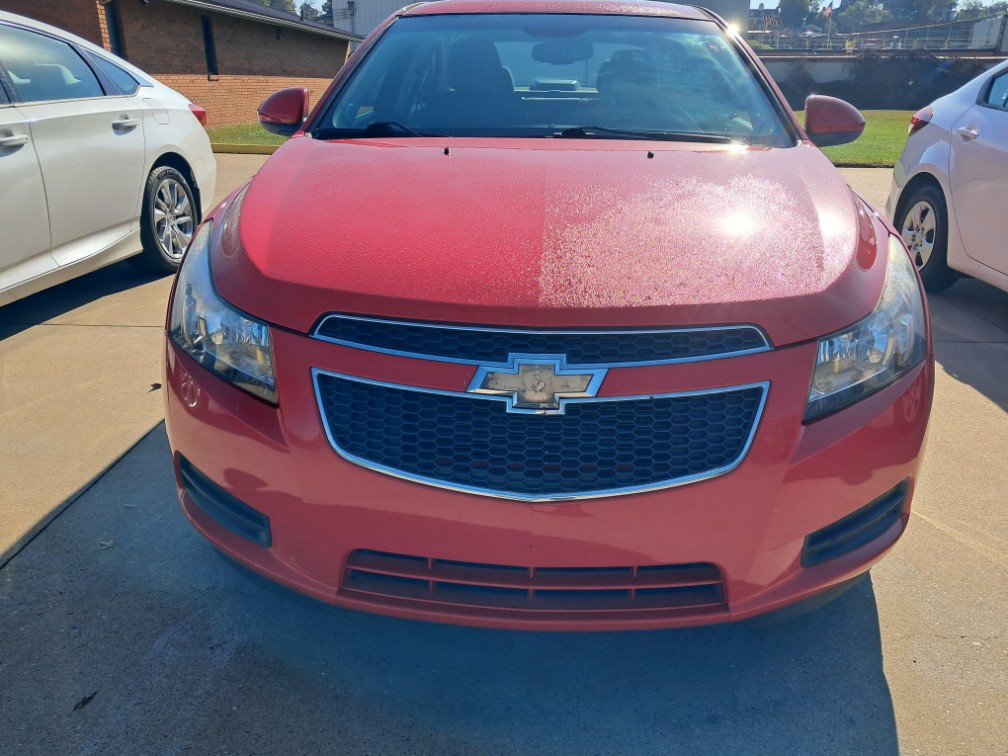 Additional photo of vehicle.