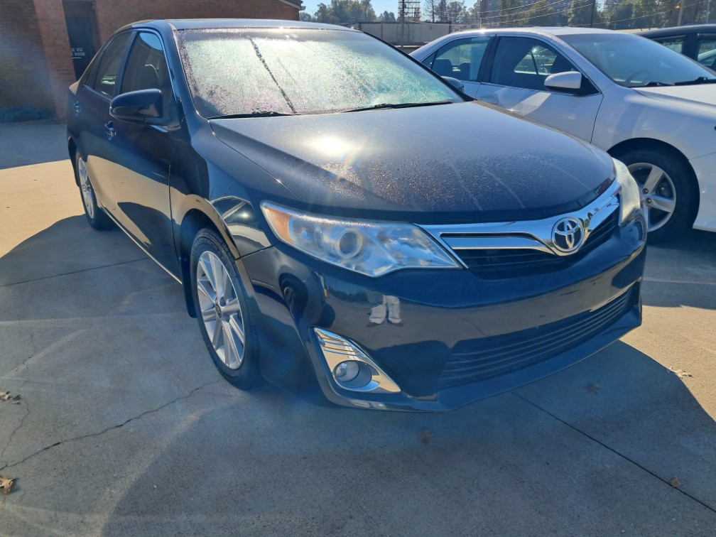 Main photo of 2012 TOYOTA CAMRY