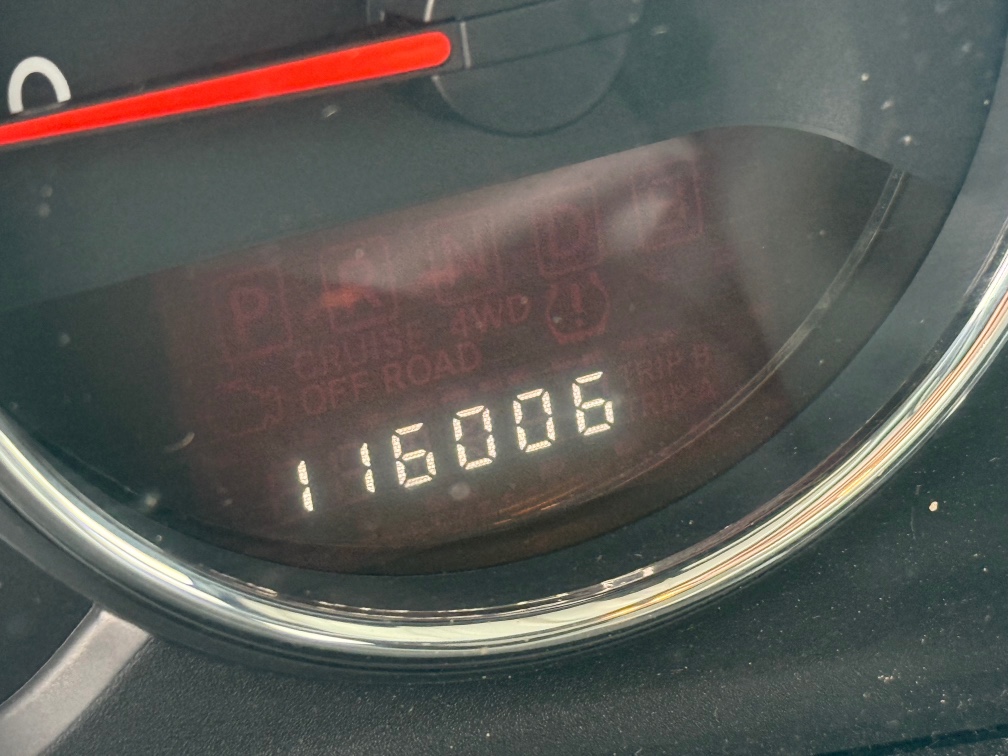 Additional photo of vehicle.