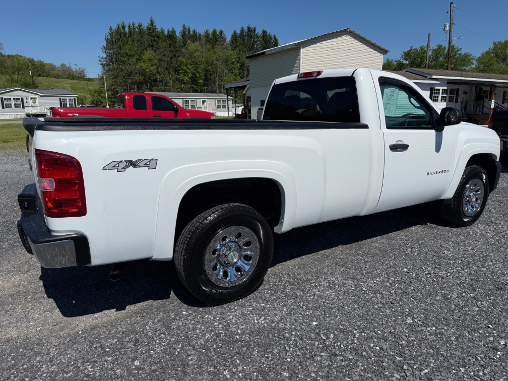 2013 Chevrolet Silverado 1500 Work Truck 4X4 Regular Cab LWB's photo