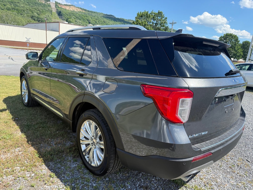 2020 Ford Explorer Limited 4WD's photo