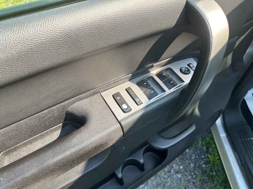 2011 Chevrolet Silverado 1500 LT - Photo 8