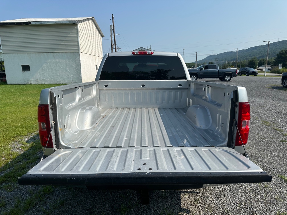 2011 Chevrolet Silverado 1500 LT - Photo 18